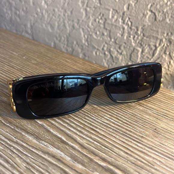 Balenciaga Rectangle Sunglasses - Picture 5 of 5